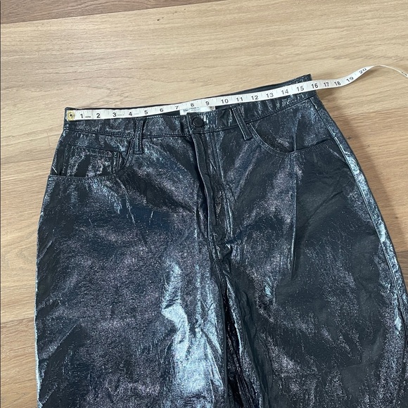 Abercrombie & Fitch 90s Straight Ultra High Rise Navy Vegan Leather Pants - Picture 3 of 10